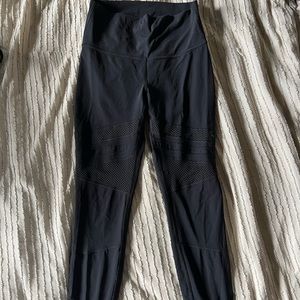 Lululemon mesh leggings